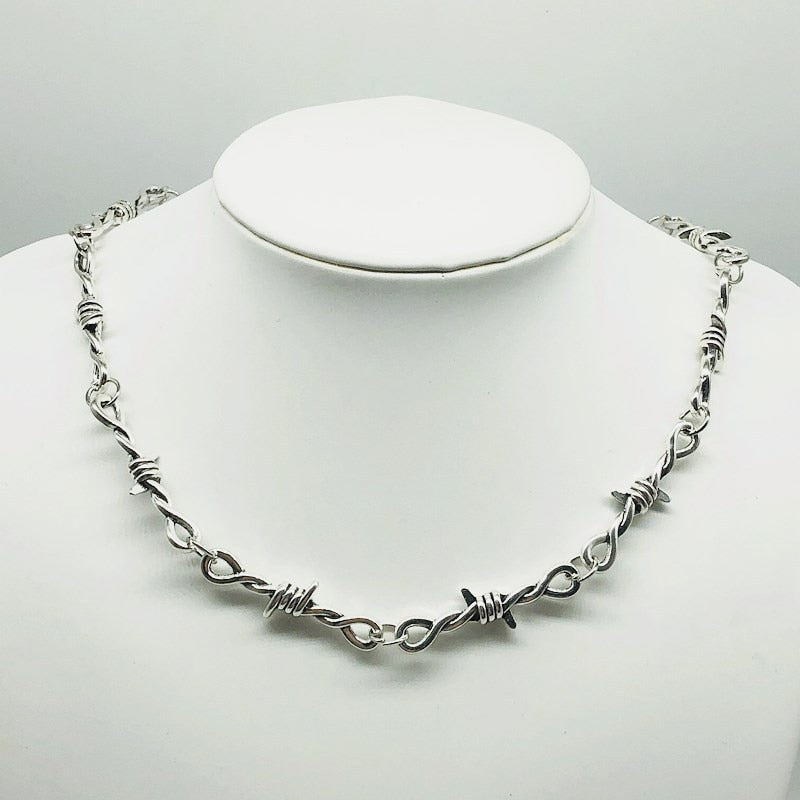 Small Thorn Chain Necklace