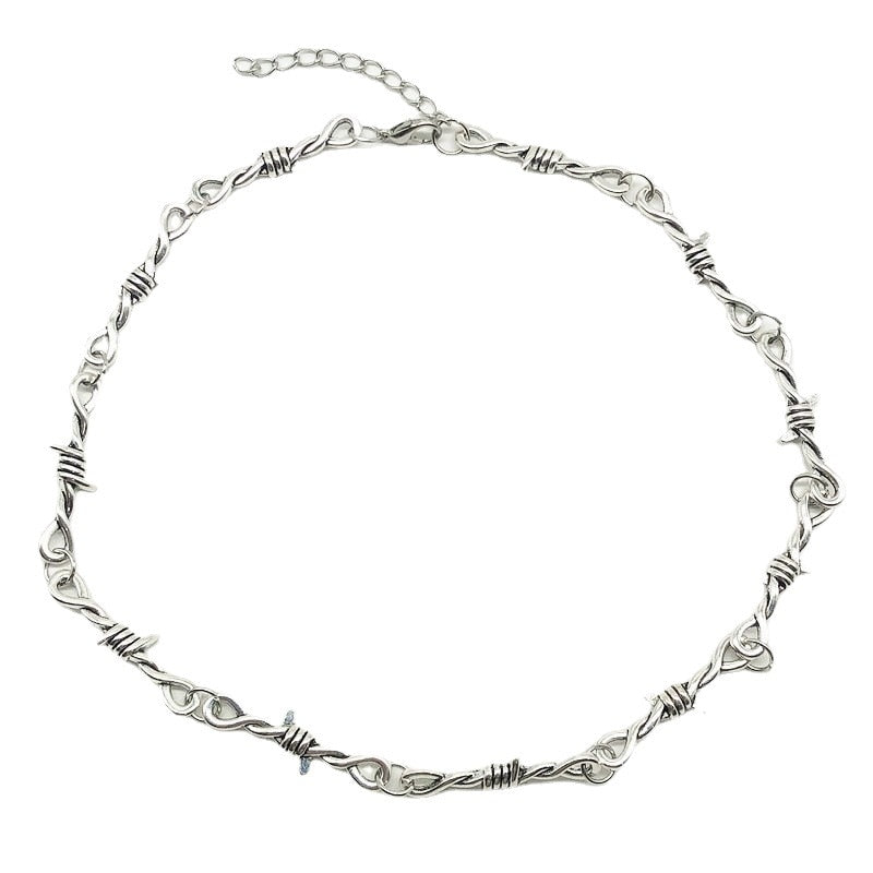 Small Thorn Chain Necklace