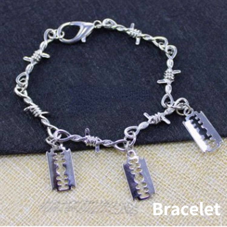 Small Thorn Chain Necklace