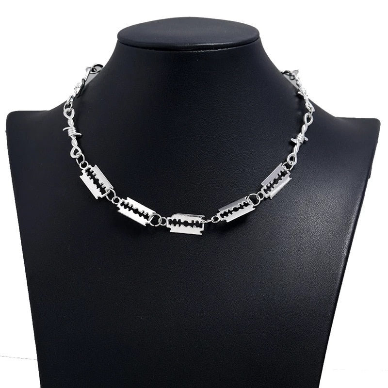 Small Thorn Chain Necklace