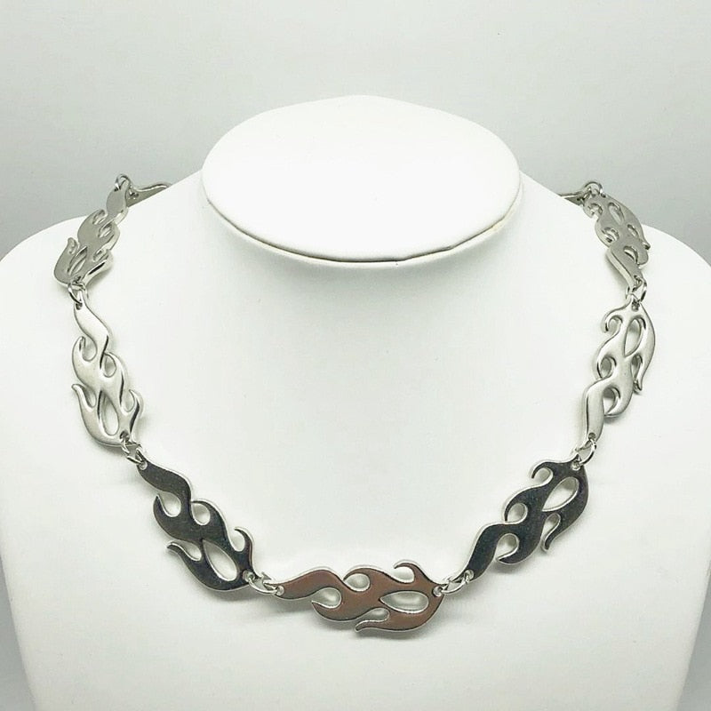 Small Thorn Chain Necklace