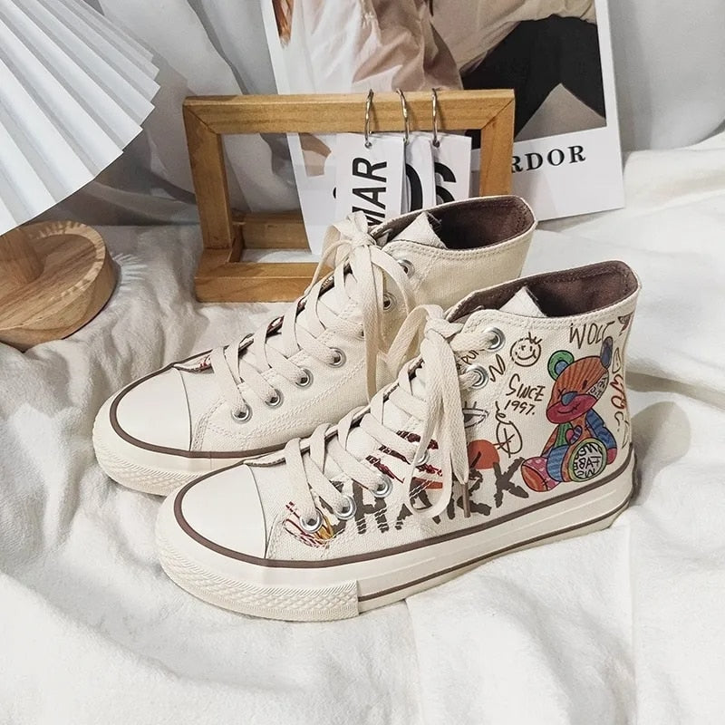 Harajuku Graffiti Print Canvas Sneakers